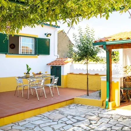 Casa Da Luz - With Terrace 度假居 *