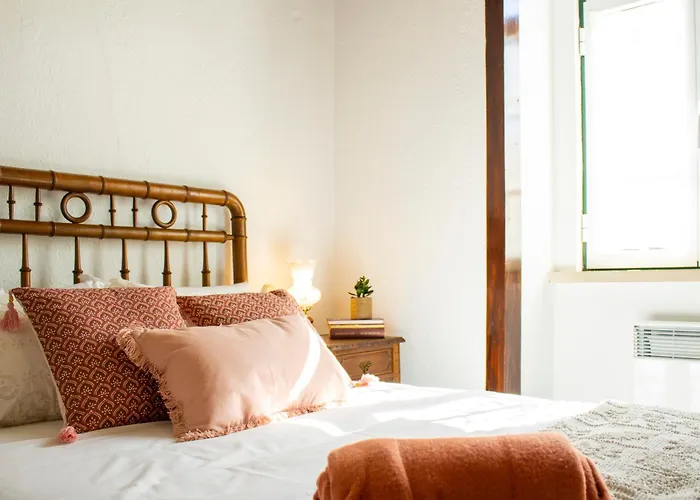 Casa Da Luz - With Terrace * Semide